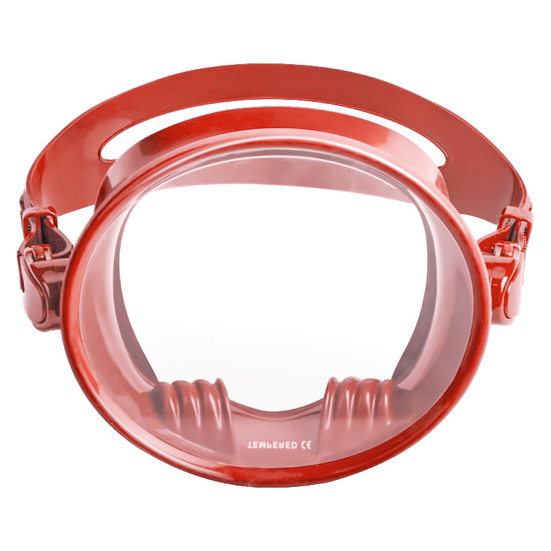 Oval diving mask